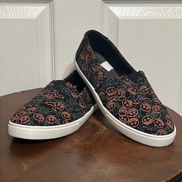 🔥TOMMY BAHAMA Halloween Black Canvas Slippers Loafers - PERFECT - Women Sz 10 - Picture 1 of 10